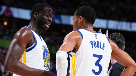 green punches poole|Draymond Green apologizes for punching Jordan Poole, says he。